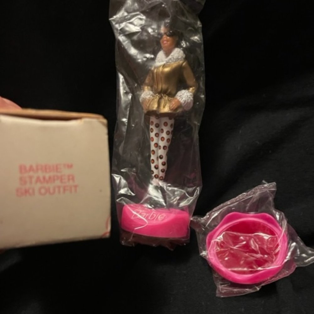Avon Ski Outfit Barbie Stamper.  Doll Stamper Handle Barbie Face Stamp NWOT